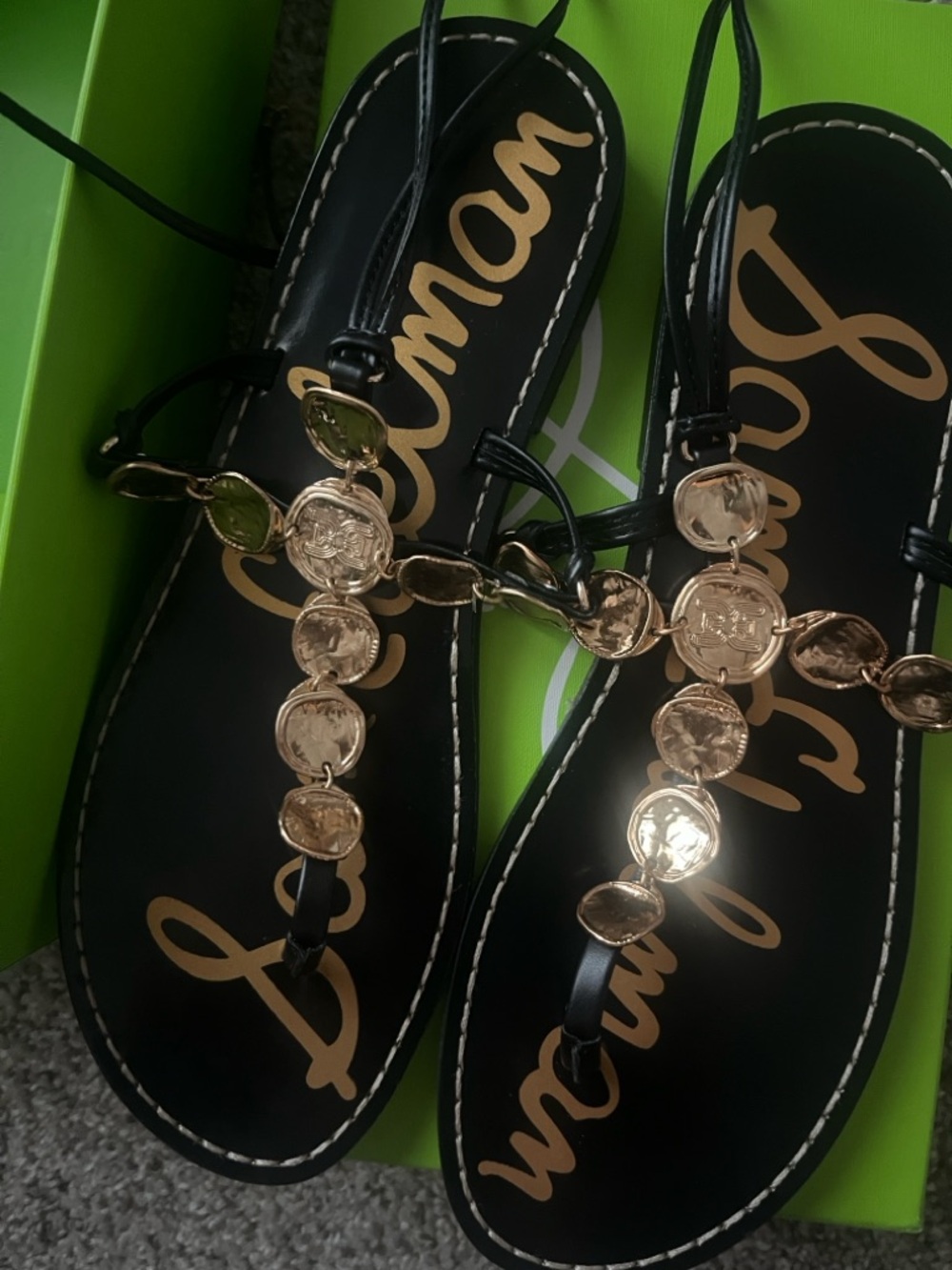 NEW WITH TAGS IN BOX!! Sam Edelman Deirdre black Napa gold coin sandals size 8.5